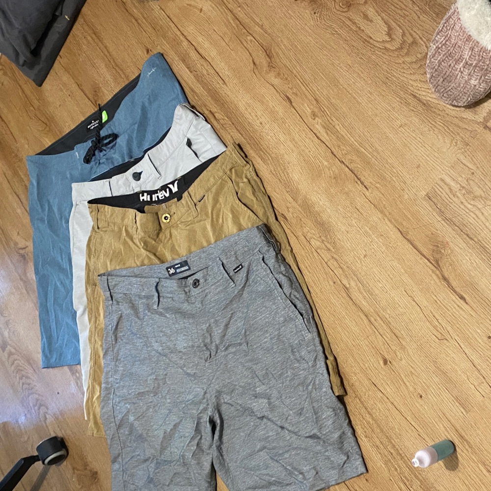 Men’s Blue, Tan, and Gray Shorts